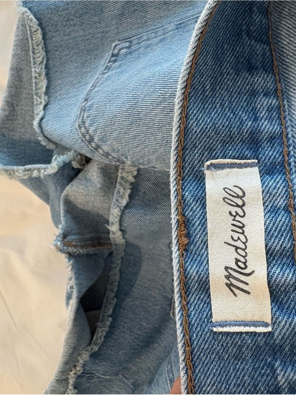 Madewell Light Blue Distressed Relaxed women’s Jean shorts - Picture 3 of 4